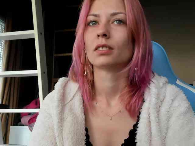 karo131324 webcam