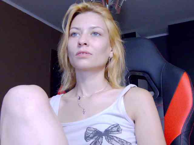 karo131324 webcam
