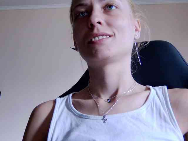 karo131324 webcam