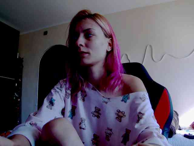 karo131324 webcam