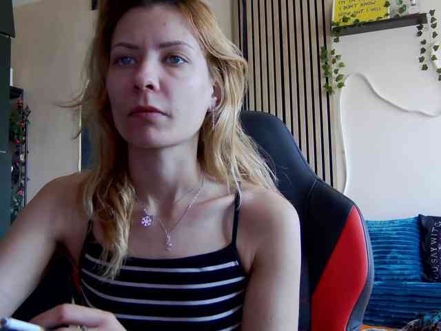 karo131324 webcam