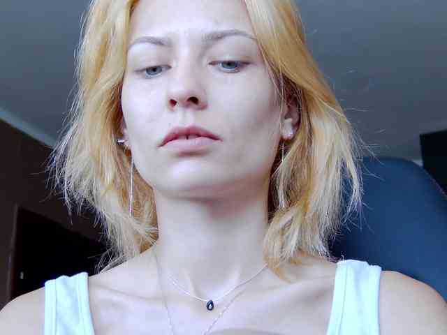 karo131324 webcam