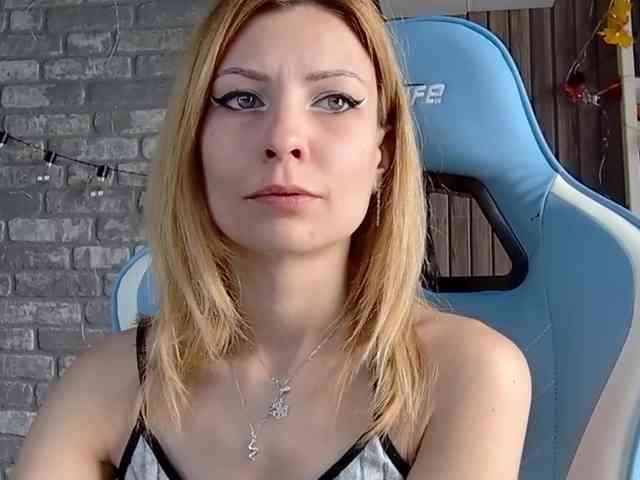 karo131324 webcam