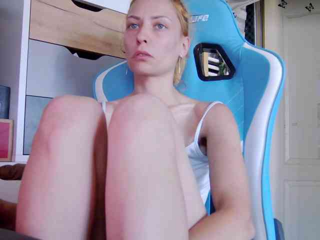 karo131324 webcam
