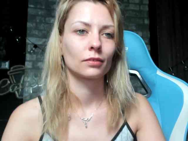 karo131324 webcam