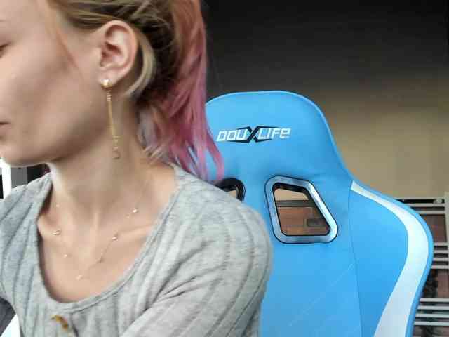 karo131324 webcam