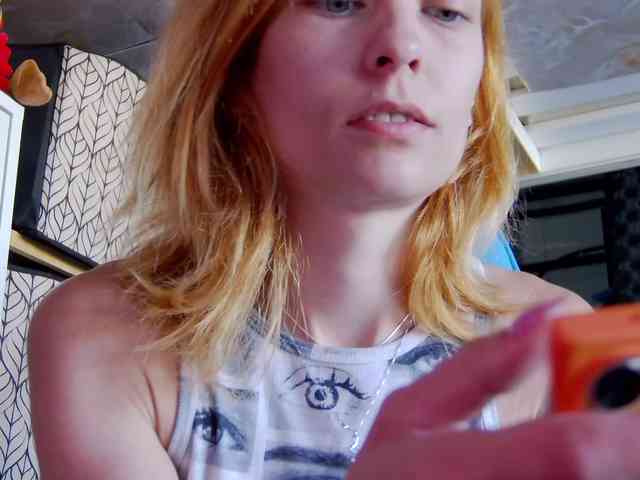 karo131324 webcam