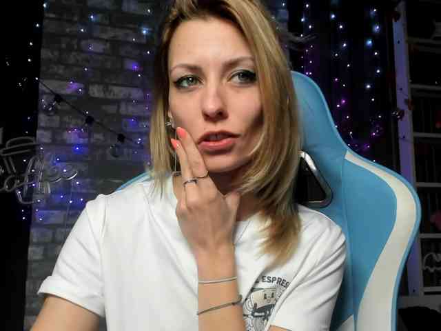 karo131324 webcam