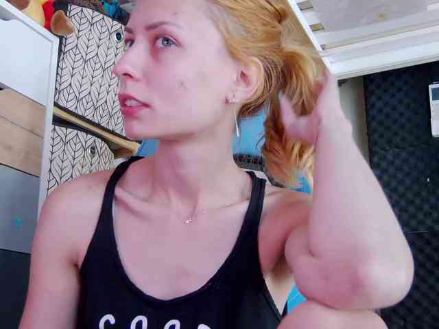 karo131324 webcam