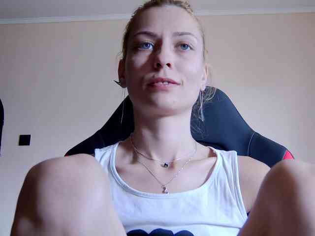 karo131324 webcam
