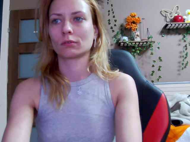 karo131324 webcam