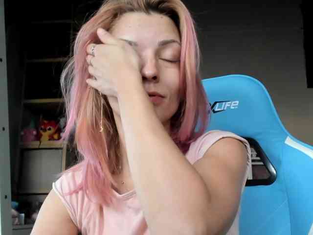 karo131324 webcam
