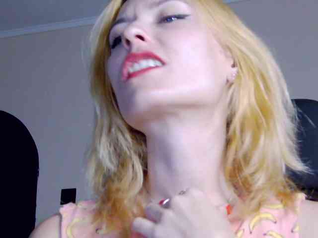 karo131324 webcam
