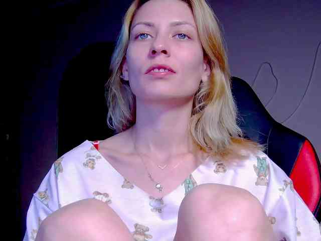 karo131324 webcam