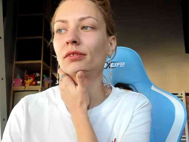 karo131324 webcam