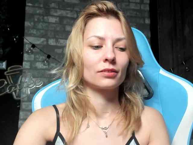 karo131324 webcam