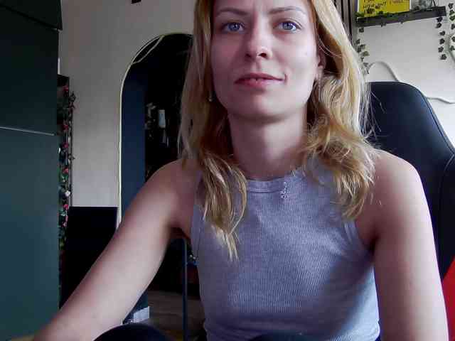 karo131324 webcam