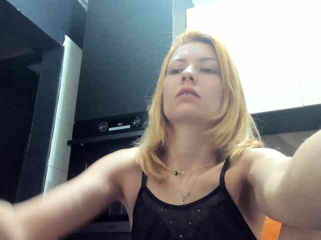 karo131324 webcam