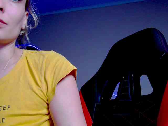 karo131324 webcam