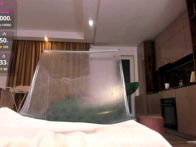 Sex chat gratuit in direct cu JustJeniffer pe BongaCams
