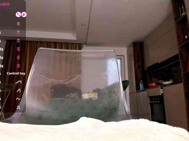 JustJeniffer Live Webcam on BongaCams