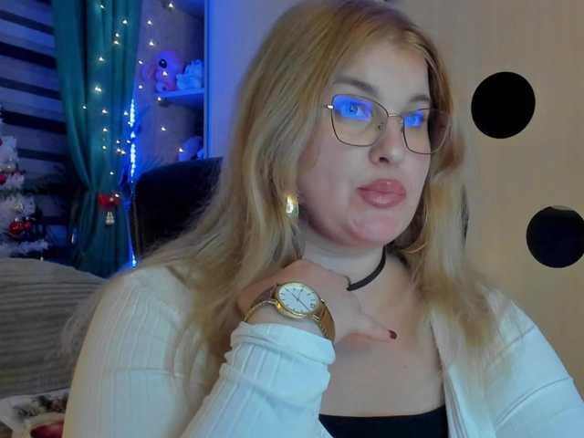 SallyNex4u's BongaCams show and profile