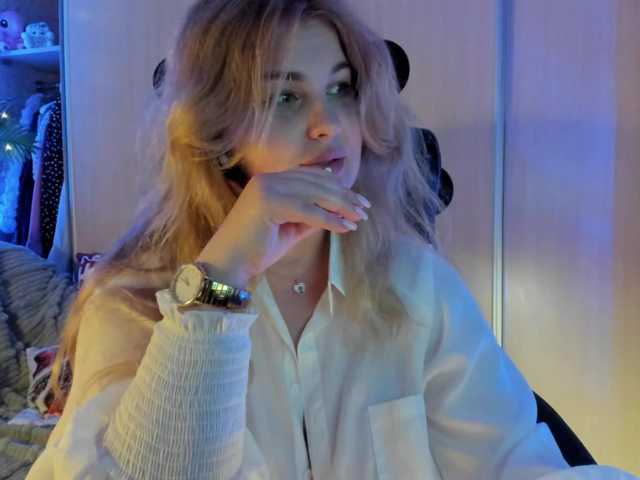 SallyNex4u's BongaCams show and profile