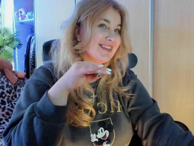 SallyNex4u's BongaCams show and profile