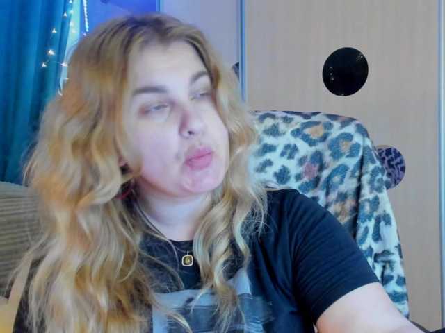 SallyNex4u's BongaCams show and profile