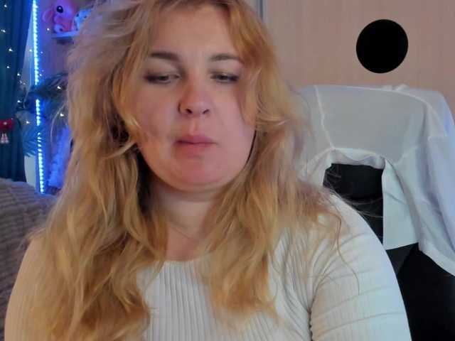 SallyNex4u's BongaCams show and profile