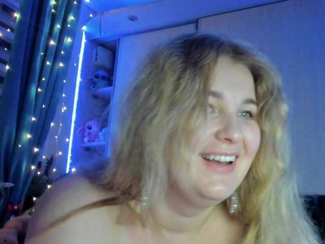 SallyNex4u's BongaCams show and profile