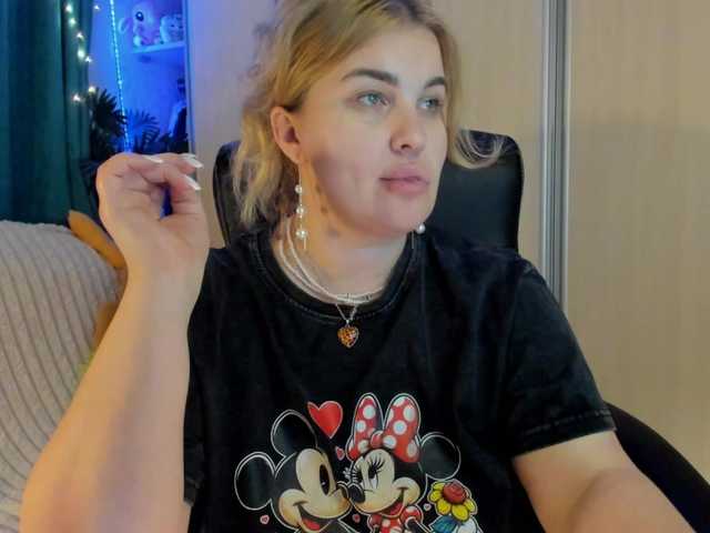 SallyNex4u's BongaCams show and profile