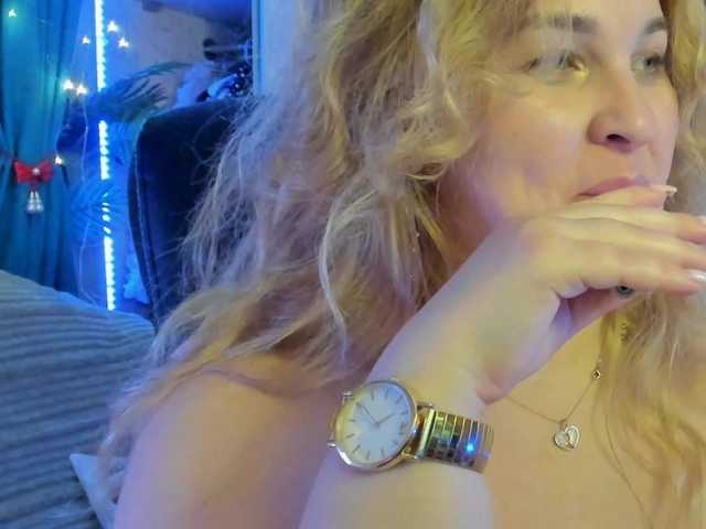 SallyNex4u's BongaCams show and profile