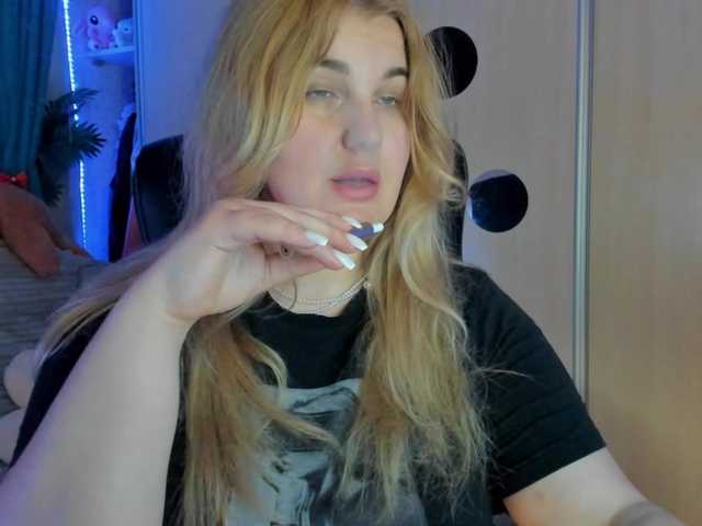 SallyNex4u's BongaCams show and profile