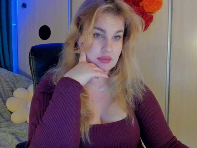 SallyNex4u's BongaCams show and profile