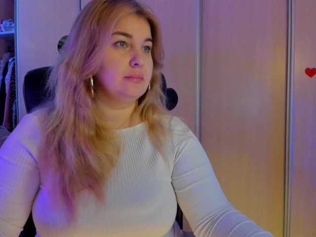 SallyNex4u's BongaCams show and profile