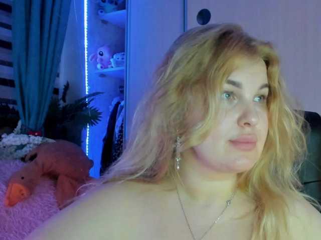 SallyNex4u's BongaCams show and profile