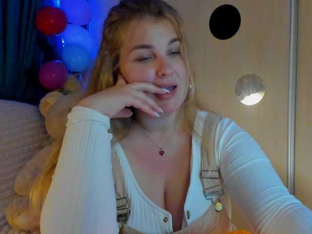 SallyNex4u's BongaCams show and profile