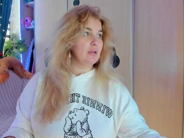 SallyNex4u's BongaCams show and profile