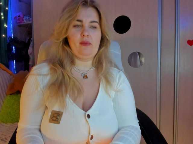 SallyNex4u's BongaCams show and profile