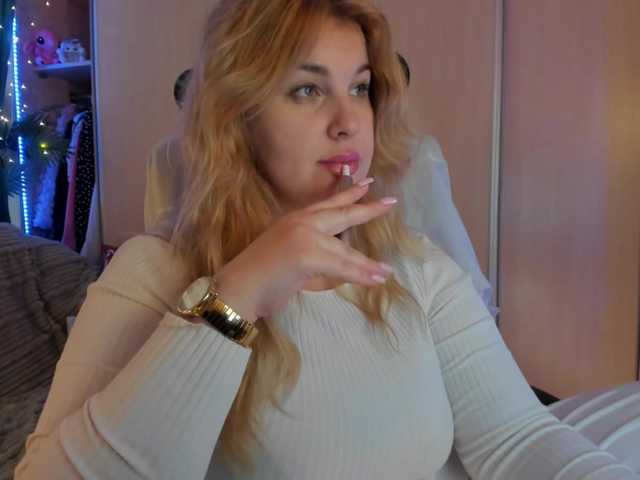 SallyNex4u's BongaCams show and profile