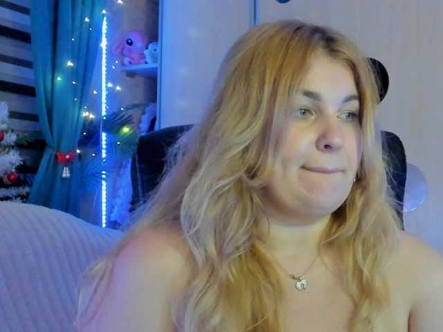 SallyNex4u's BongaCams show and profile