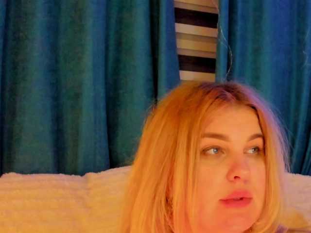 SallyNex4u's BongaCams show and profile