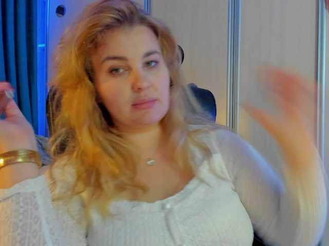 SallyNex4u's BongaCams show and profile