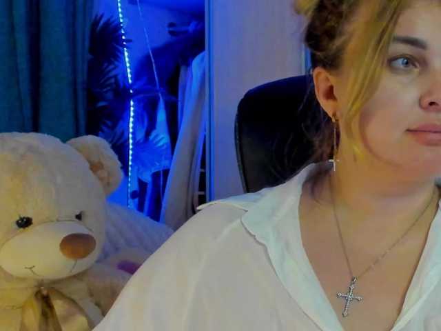 SallyNex4u's BongaCams show and profile