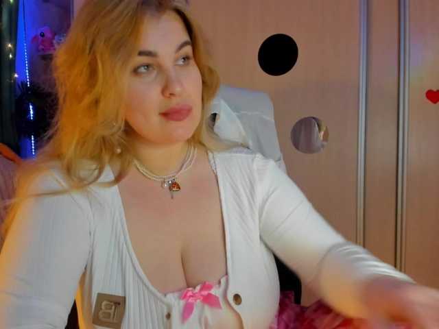 SallyNex4u's BongaCams show and profile