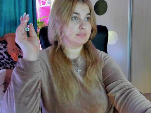 SallyNex4u's BongaCams show and profile