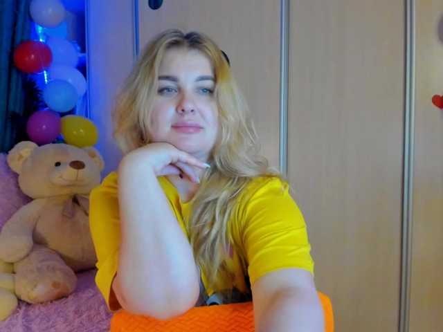 SallyNex4u's BongaCams show and profile