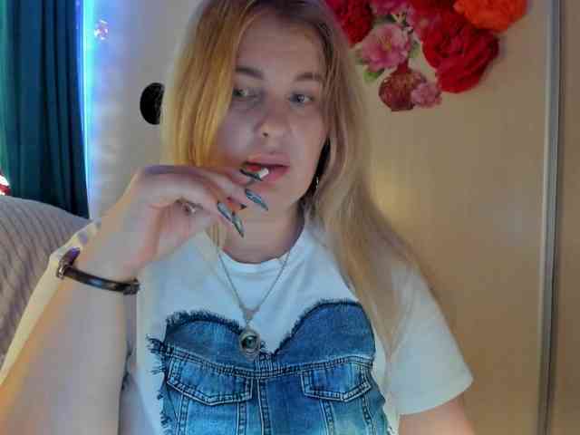 SallyNex4u webcam