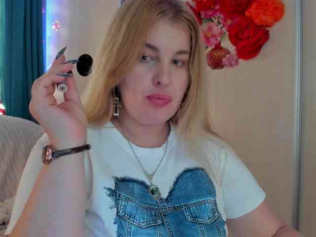 SallyNex4u webcam